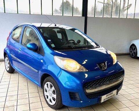 PEUGEOT 107 1.0 Vti 70 cv BlueLion Trendy