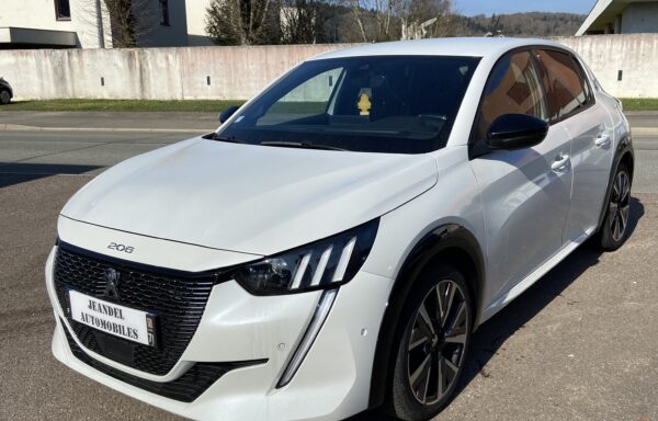 PEUGEOT 208 II 1.5 Blue Hdi 100 cv GT Bv6 (Faibles kms)