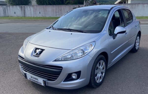 PEUGEOT 207 1.6 Hdi 90 cv BlueLion Premium (faibles kms)