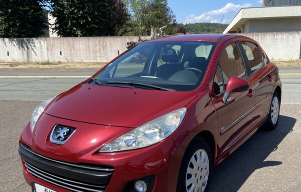 PEUGEOT 207 1.6 Hdi 90 cv X-line 99g
