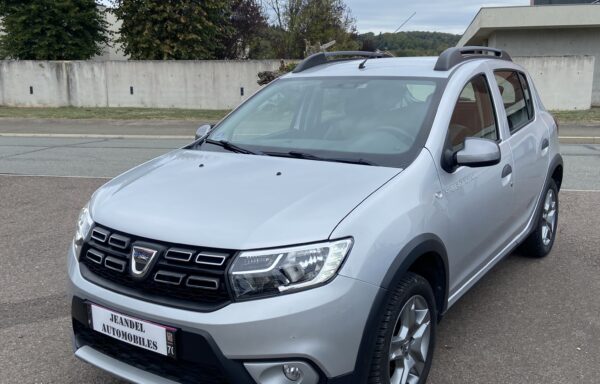DACIA Sandero Stepway Tce 90 (Faible kms)
